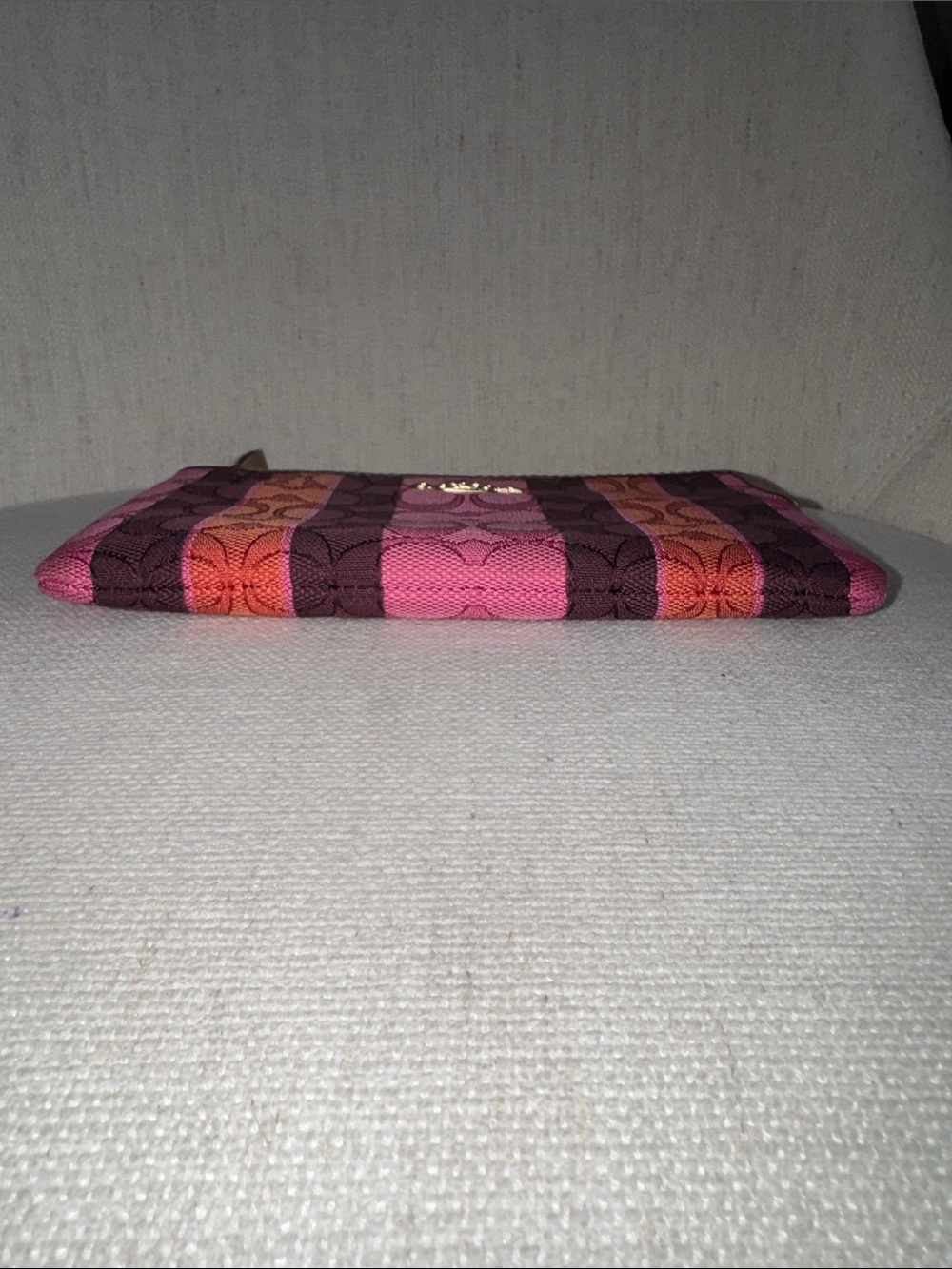 COACH Plum, Fuchsia & Orange Striped Signature Wristlet EUC - Picture 7 of 11